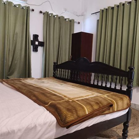 Vedha Beach Resort Alappuzha 外观 照片